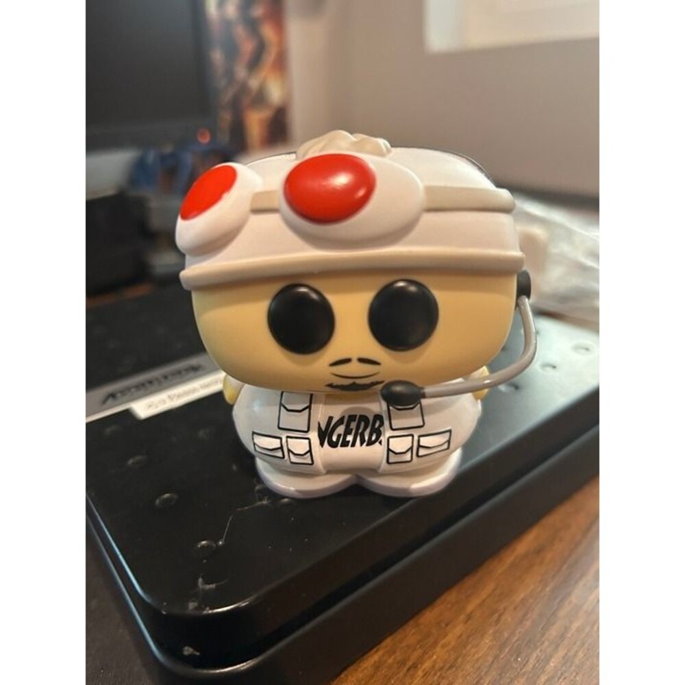 Funko POP! Animation- South Park CARTMAN (Boyband) #37 Vinyl Figure